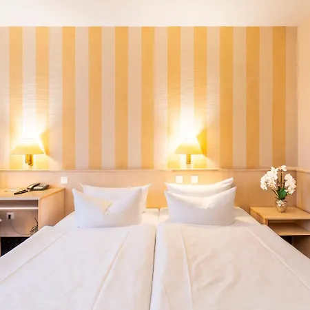 Plaza Hotel