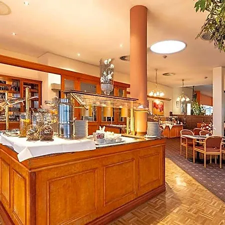 Plaza 4* Chemnitz