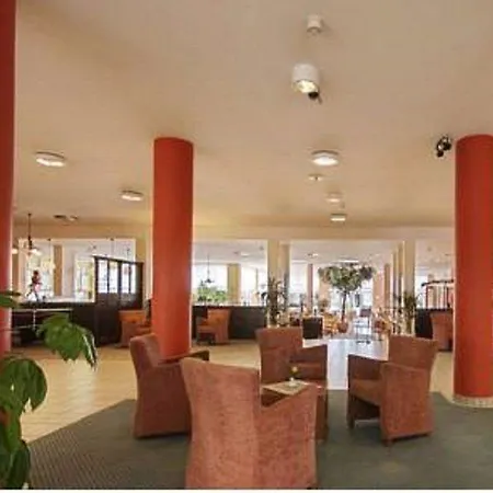 Hotel Amber Park 4*