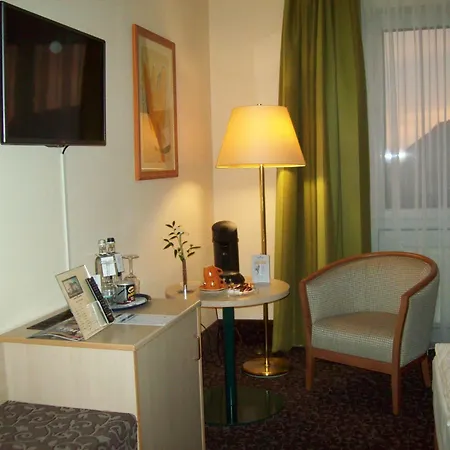 Plaza Ξενοδοχείο Κέμνιτς