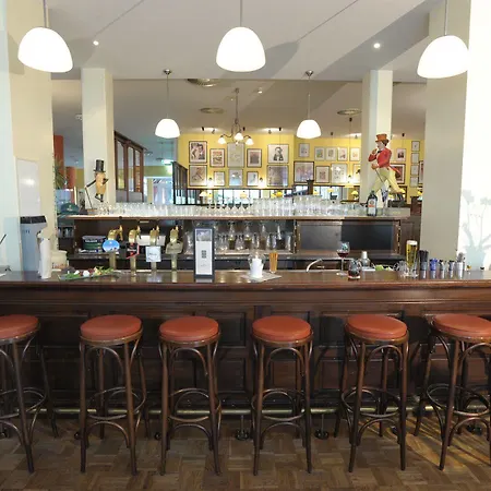 Amber Park Hotel 4*